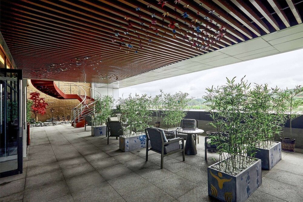 Ибинь: Howard Johnson by Wyndham Tianxiaqiguan Hotel Xingwen