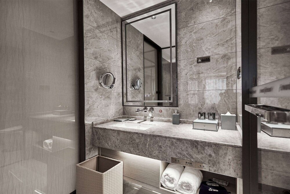 Ибинь: Howard Johnson by Wyndham Tianxiaqiguan Hotel Xingwen