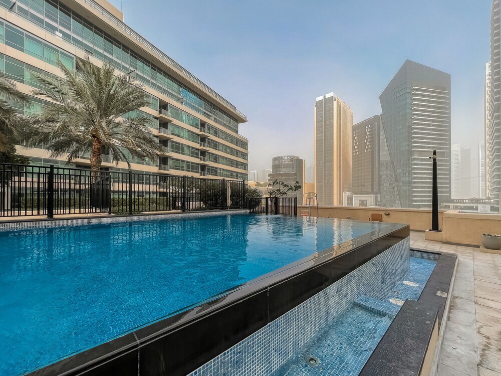 Дубай: Luton Vacation Homes Marina Quays Towers, Dubai Marina, Dubai