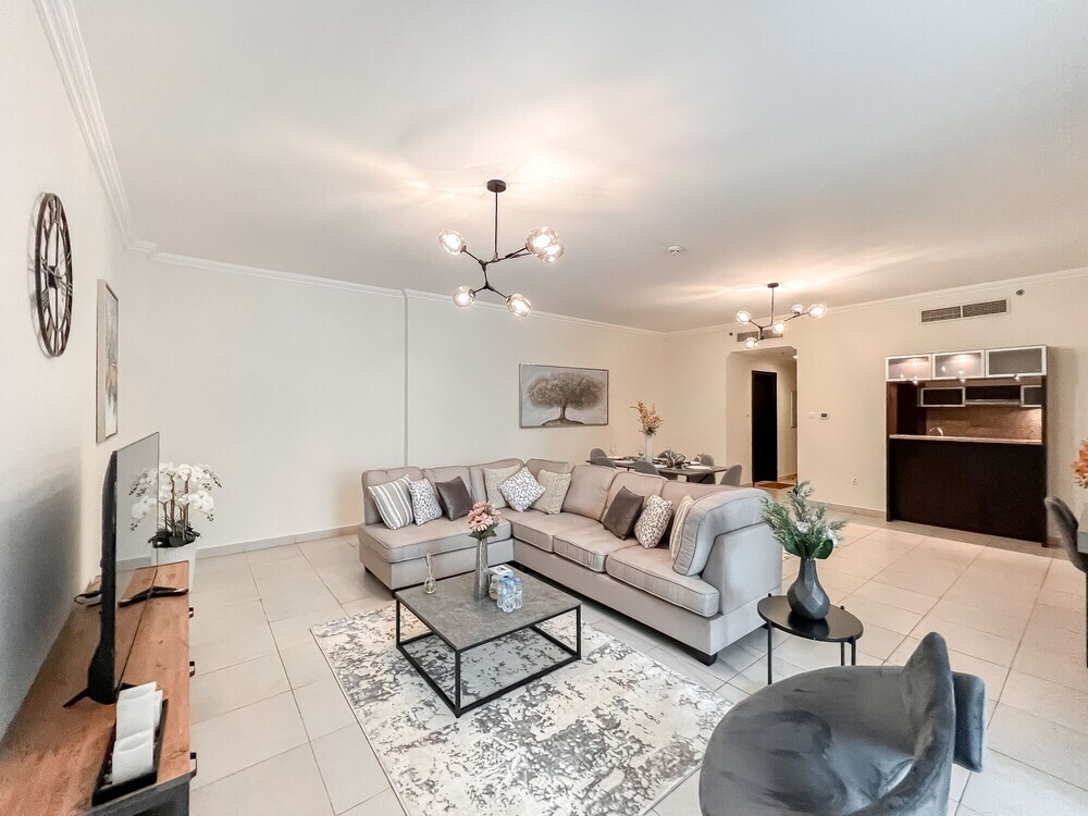 Дубай: Luton Vacation Homes Marina Quays Towers, Dubai Marina, Dubai