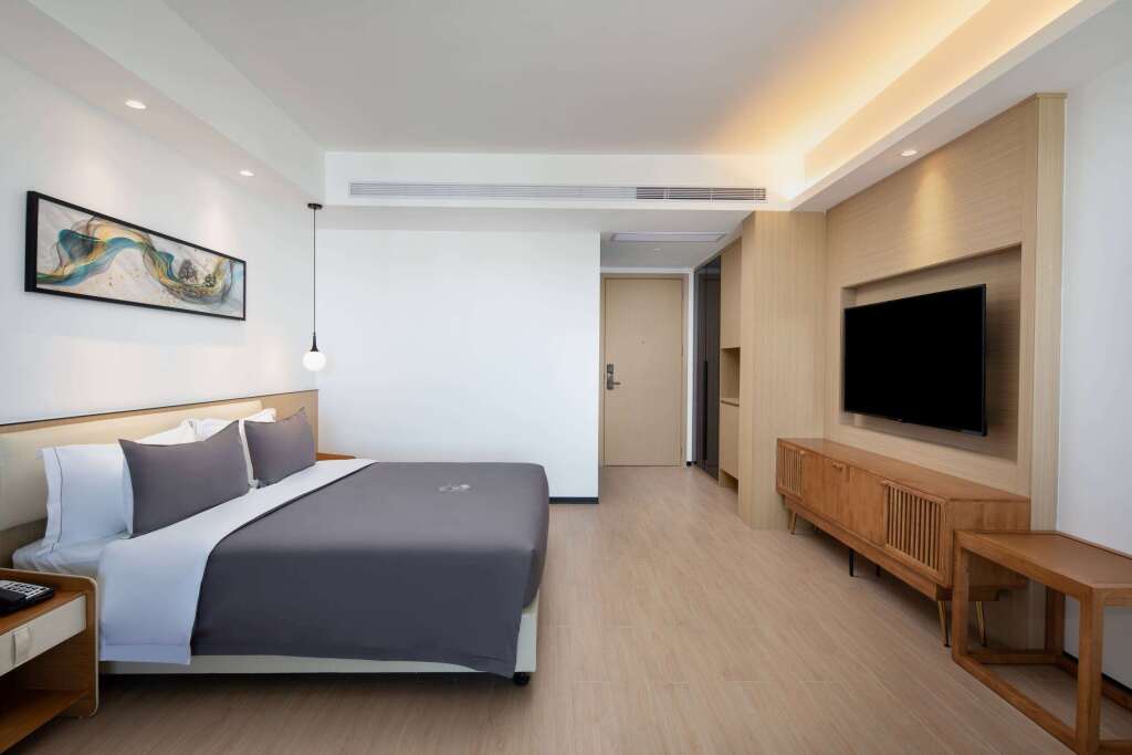 Санья: Ramada Encore by Wyndham Jiusuo Downtown