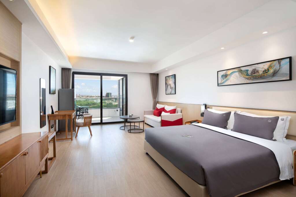 Санья: Ramada Encore by Wyndham Jiusuo Downtown
