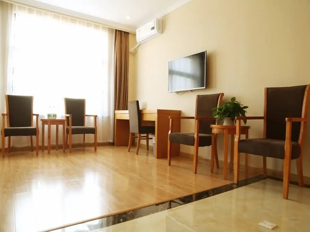 Хуайань: GreenTree Inn Huaian Gaogou Town Fist St Beike Hotel