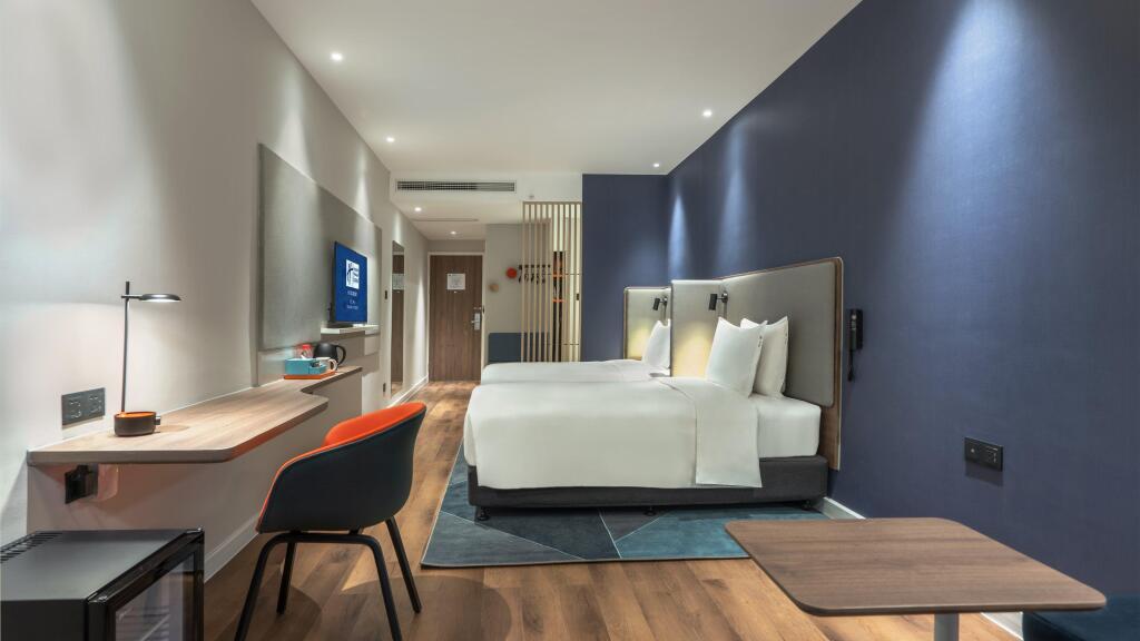 Янгиианг: Holiday Inn Express Yangjiang City Center, an IHG Hotel