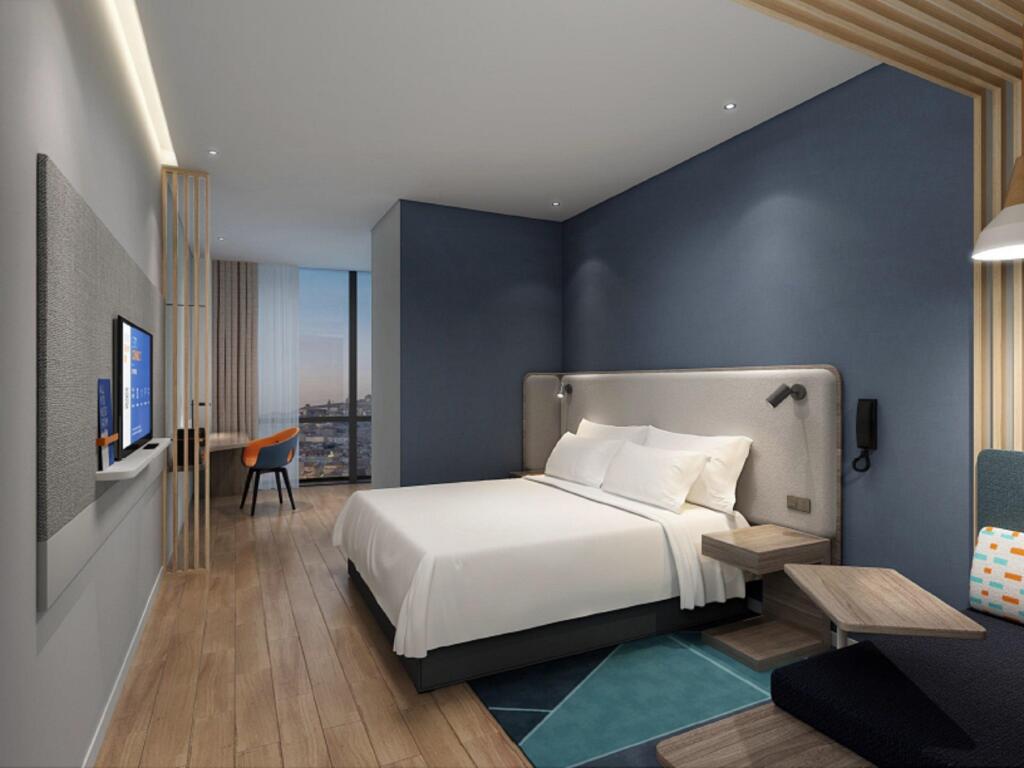 Янгиианг: Holiday Inn Express Yangjiang City Center, an IHG Hotel