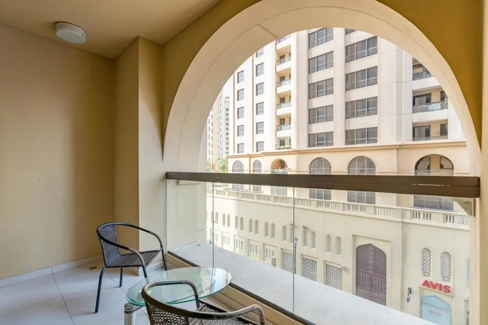 Дубай: Duplex 4BR J B R Architectural Triumphs Beach, Dubai