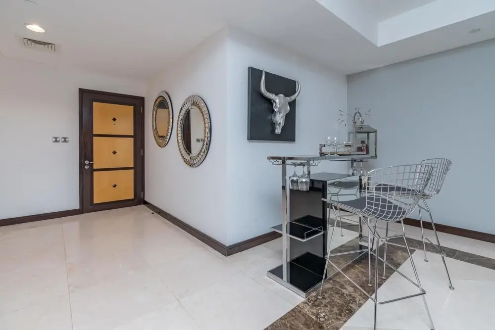 Дубай: Duplex 4BR J B R Architectural Triumphs Beach, Dubai