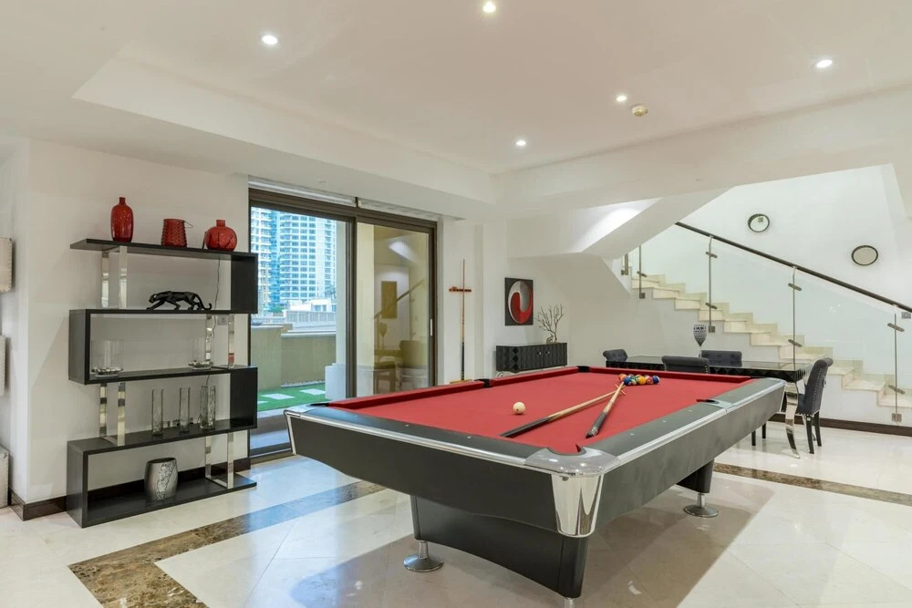 Дубай: Duplex 4BR J B R Architectural Triumphs Beach, Dubai
