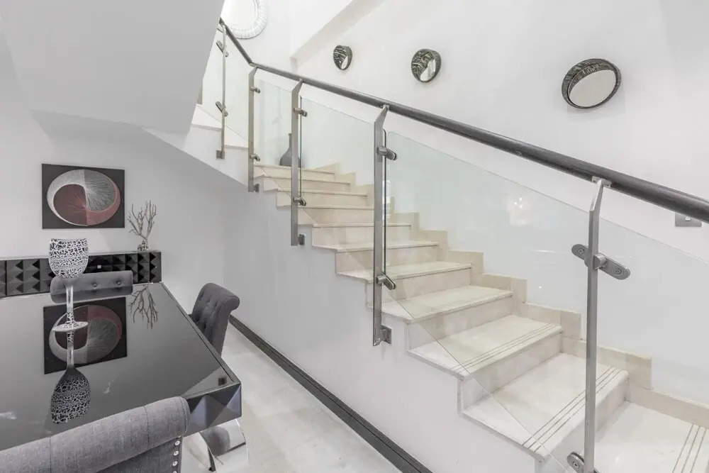 Дубай: Duplex 4BR J B R Architectural Triumphs Beach, Dubai