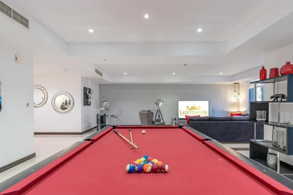 Дубай: Duplex 4BR J B R Architectural Triumphs Beach, Dubai