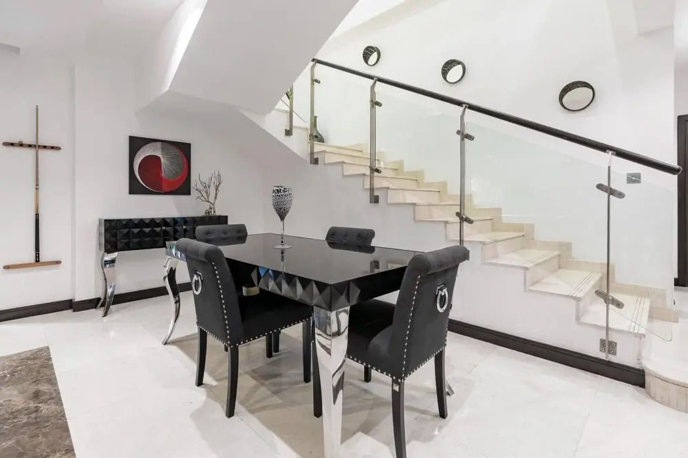 Дубай: Duplex 4BR J B R Architectural Triumphs Beach, Dubai