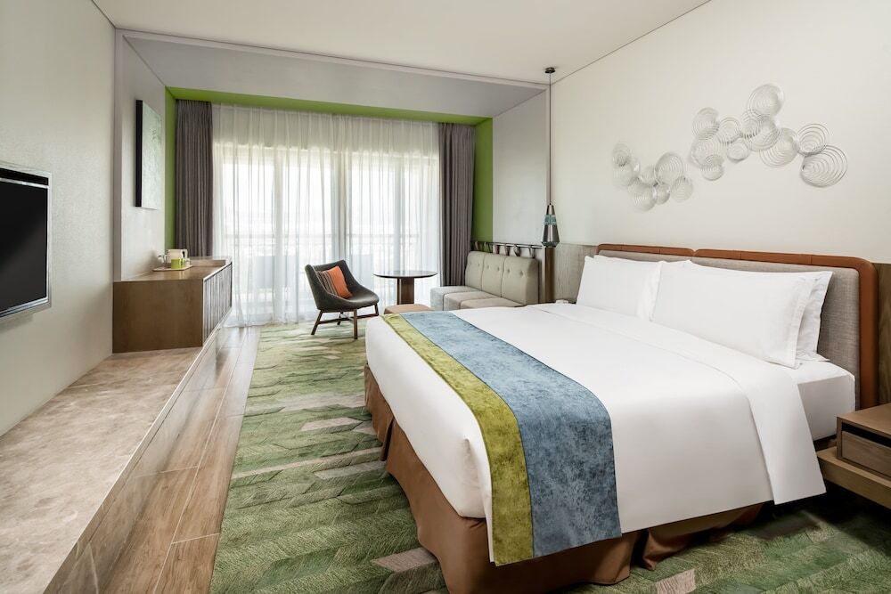 Санья: Holiday Inn Hotel and Suites Sanya Yalong Bay, an IHG Hotel