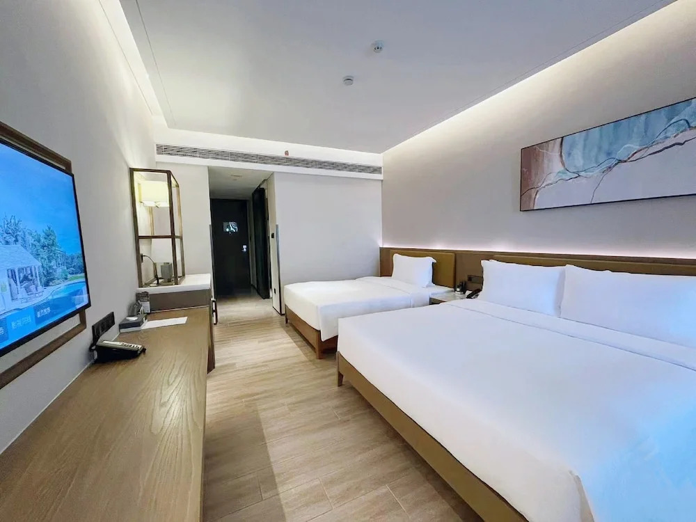 Санья: Holiday Inn Hotel and Suites Sanya Yalong Bay, an IHG Hotel