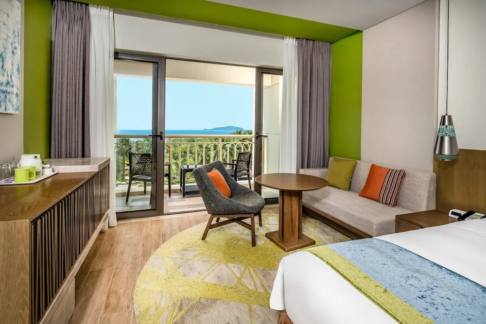 Санья: Holiday Inn Hotel and Suites Sanya Yalong Bay, an IHG Hotel