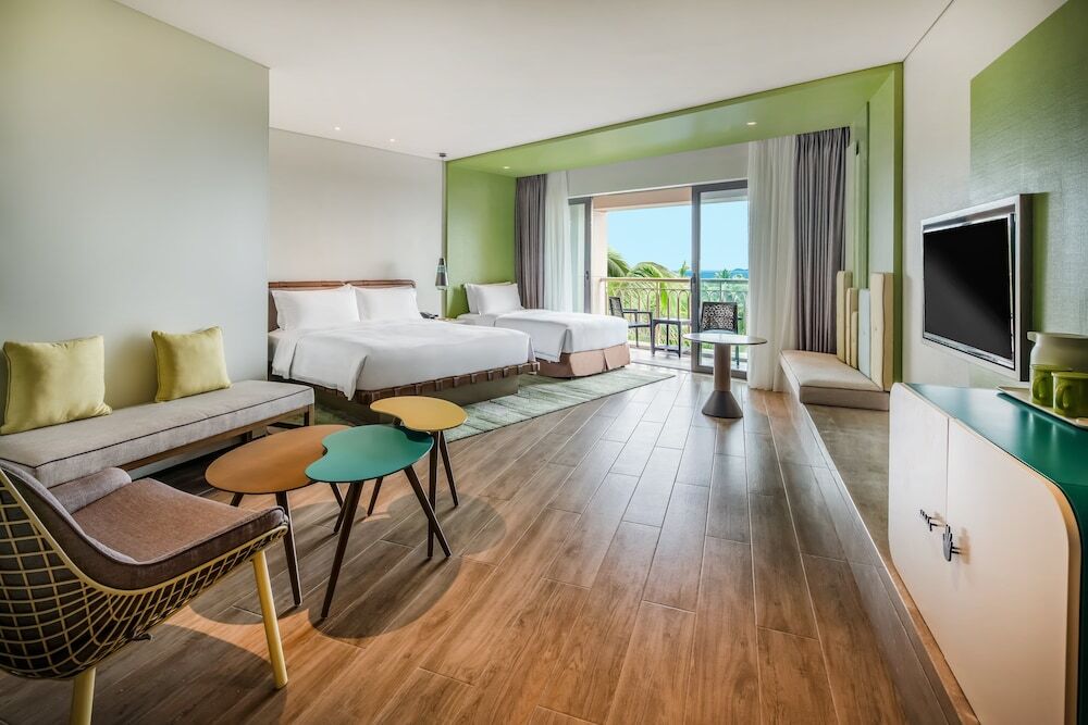 Санья: Holiday Inn Hotel and Suites Sanya Yalong Bay, an IHG Hotel