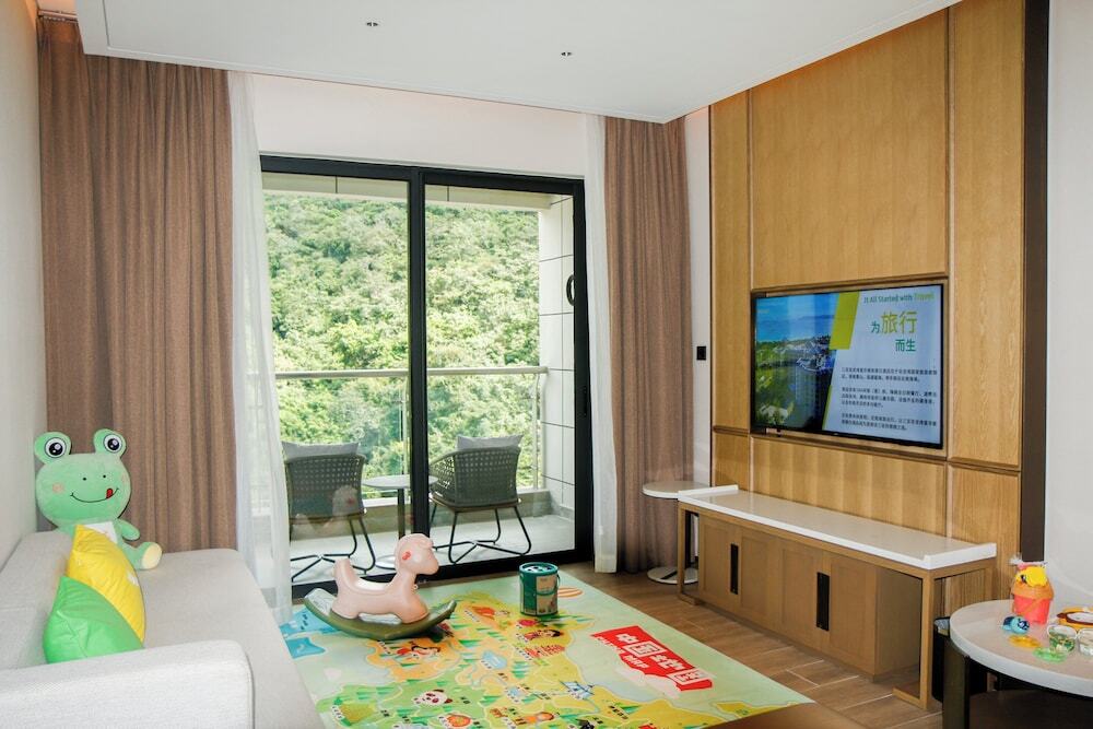 Санья: Holiday Inn Hotel and Suites Sanya Yalong Bay, an IHG Hotel