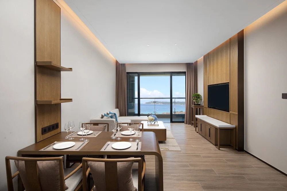 Санья: Holiday Inn Hotel and Suites Sanya Yalong Bay, an IHG Hotel