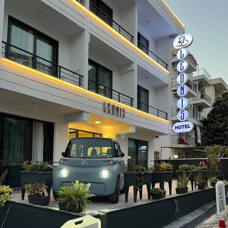 Каш: Leonis Hotel