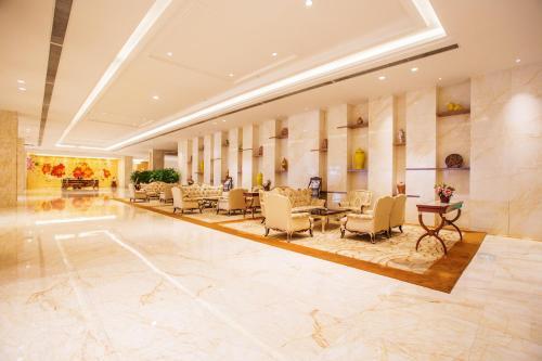 Уси: JinLing Hotel SanFangXiang