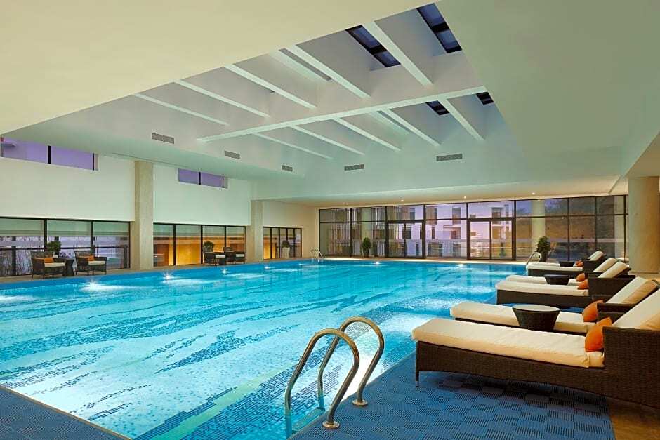 Хуаншань: Crowne Plaza Huangshan Taiping Lake