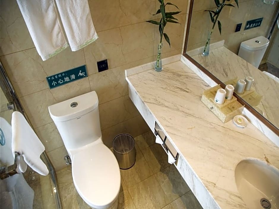 Фуян: GreenTree Inn Fuyang Linquan County Economic Development Zone Xingye Road Branch