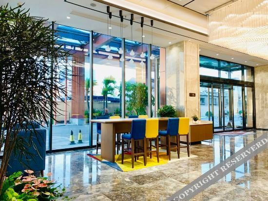 Чанша: Hampton by Hilton Changsha Dongying Square
