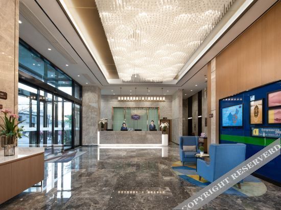 Чанша: Hampton by Hilton Changsha Dongying Square