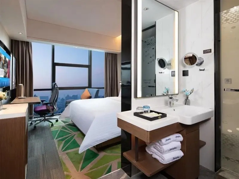 Чанша: Hampton by Hilton Changsha Dongying Square