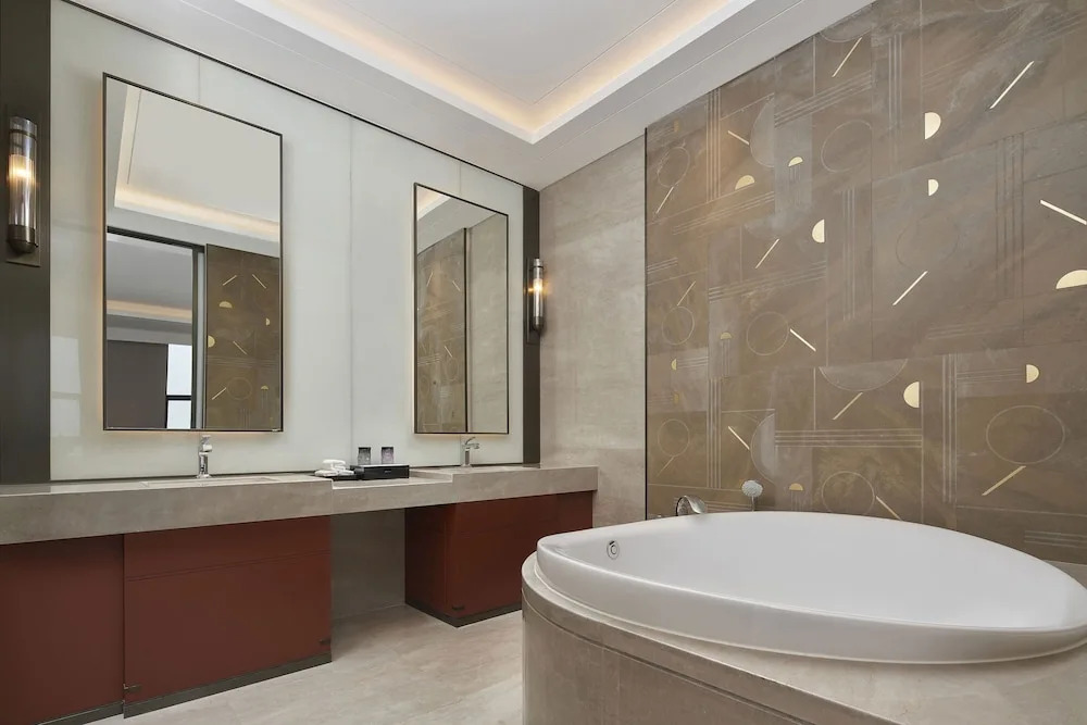 Гуйян: Four Points by Sheraton Guiyang, Huaxi