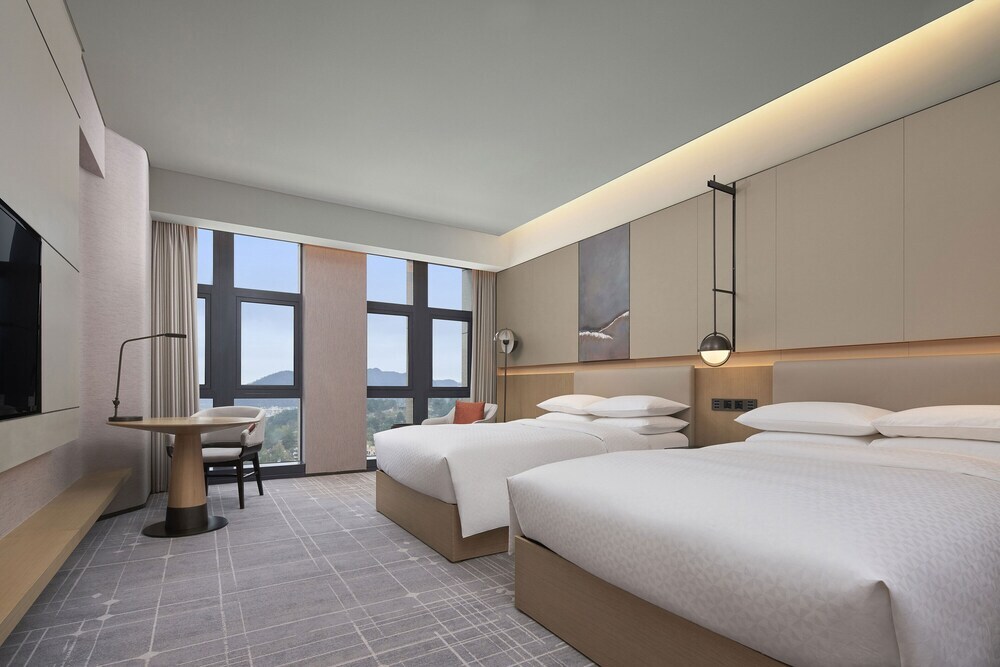 Гуйян: Four Points by Sheraton Guiyang, Huaxi