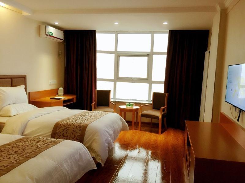 Лоян: GreenTree Inn Luoyang Yichuan County Yilong Avenue Express Hotel