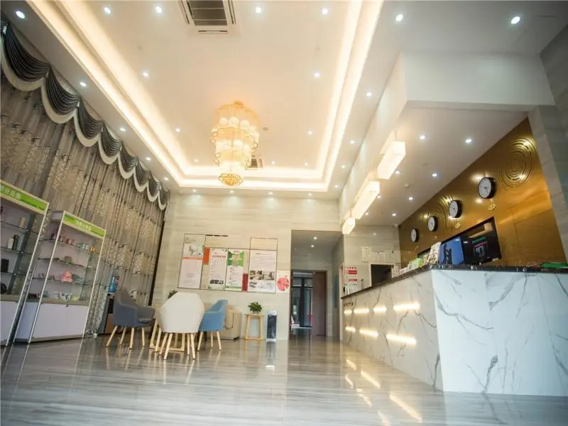 Чжоушань: GreenTree Inn Zhoushan Bai Quan Profusion Plaza Express Hotel