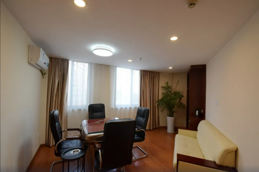 Тайчжоу: GreenTree Inn Taizhou Xinghua City Wuyue Plaza Express Hotel