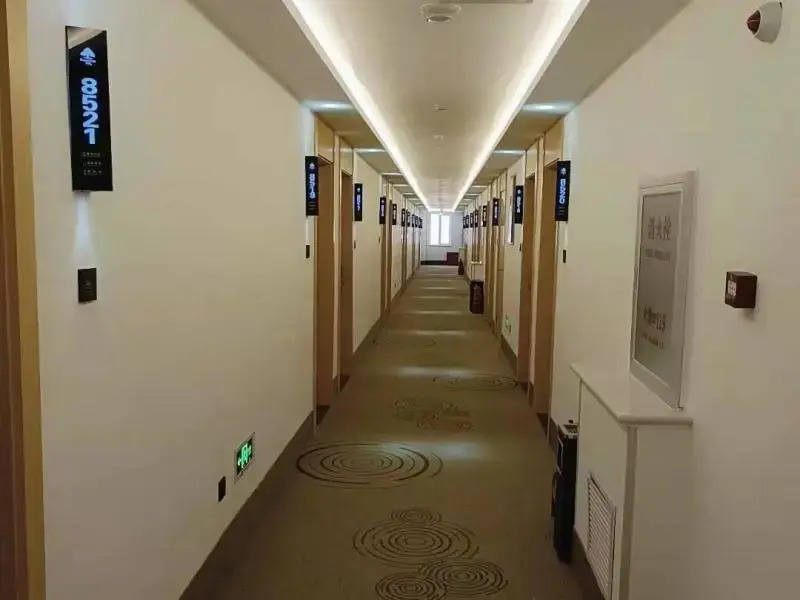 Лянфан: GreenTree Inn Langfang Dachang Film City Express Hotel