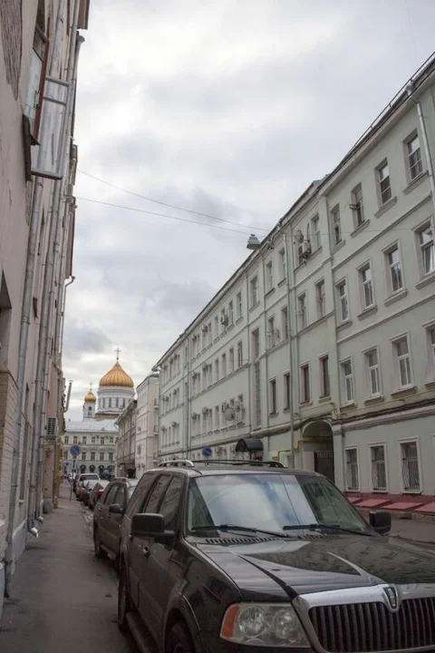 Москва: Пафос на Кремлевской