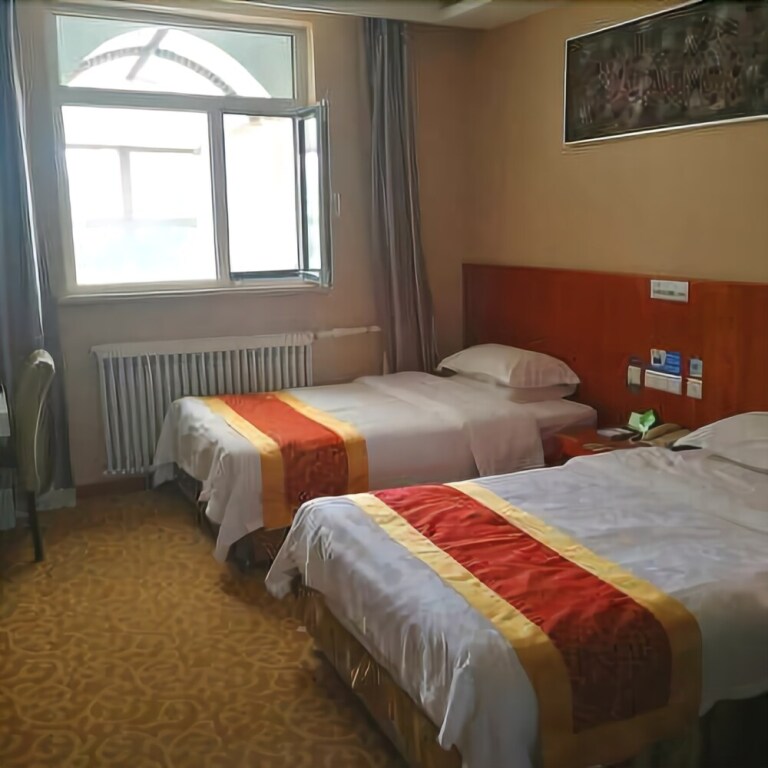 Хэйхэ: Xinquanshan Hot Spring Hotel