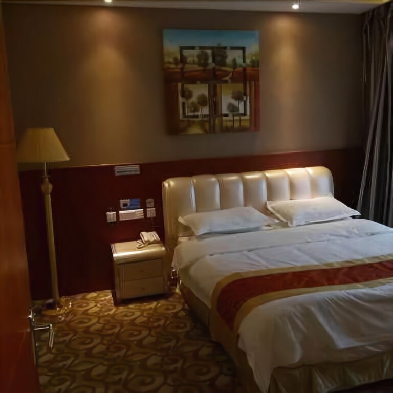 Хэйхэ: Xinquanshan Hot Spring Hotel