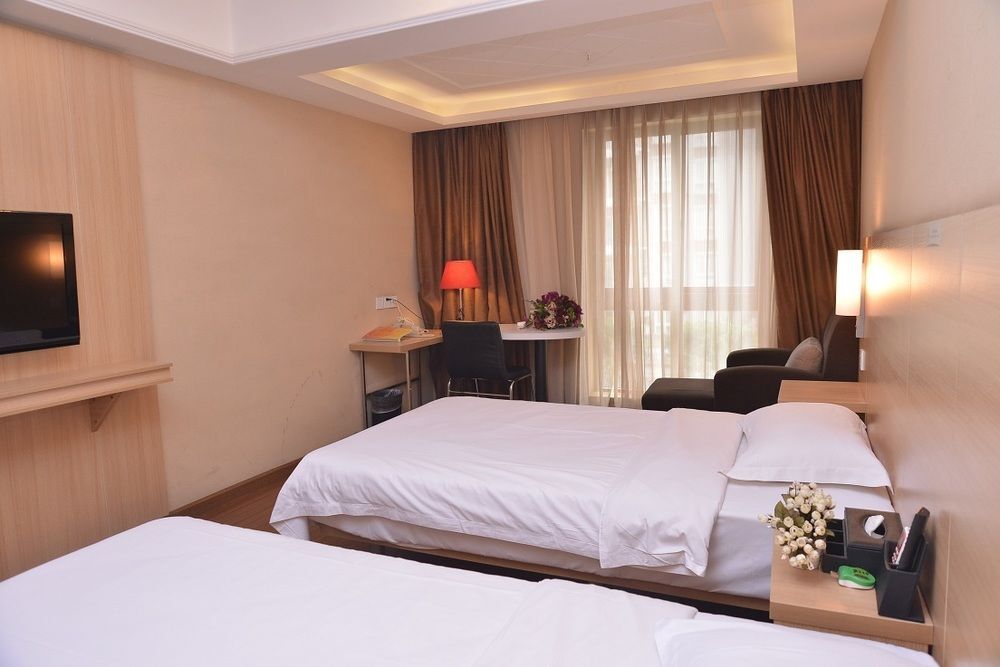 Чунцин: Ibis Chongqing Ranjiaba