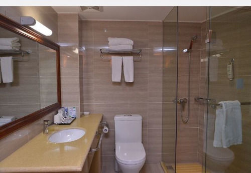 Чунцин: Ibis Chongqing Ranjiaba