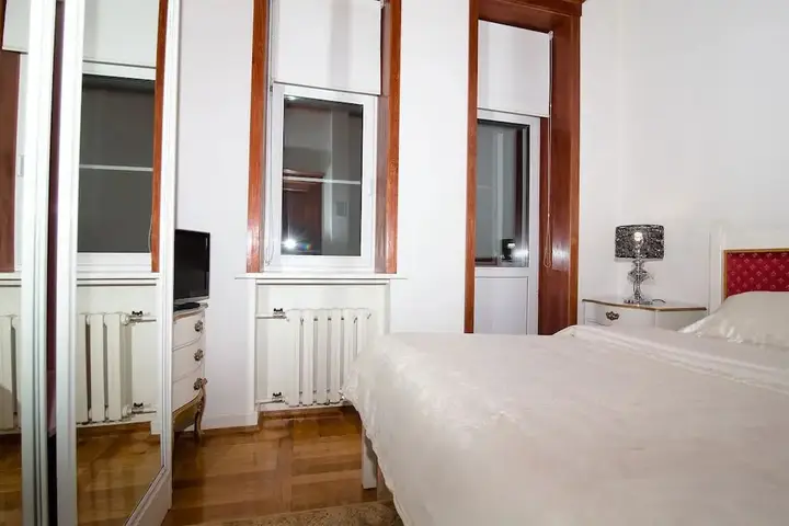 ApartExpo Business на Кутузовском 35 — фото 1