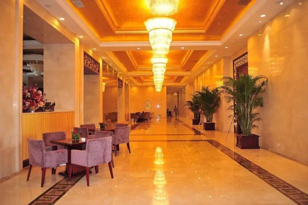 Циньхуандао: Holiday Inn Sea View Qinhuangdao