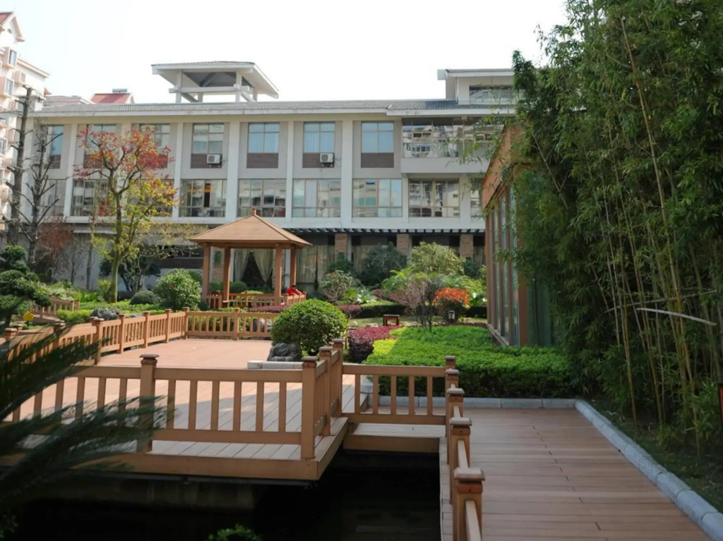 Гуйлинь: Guilin International Hotel