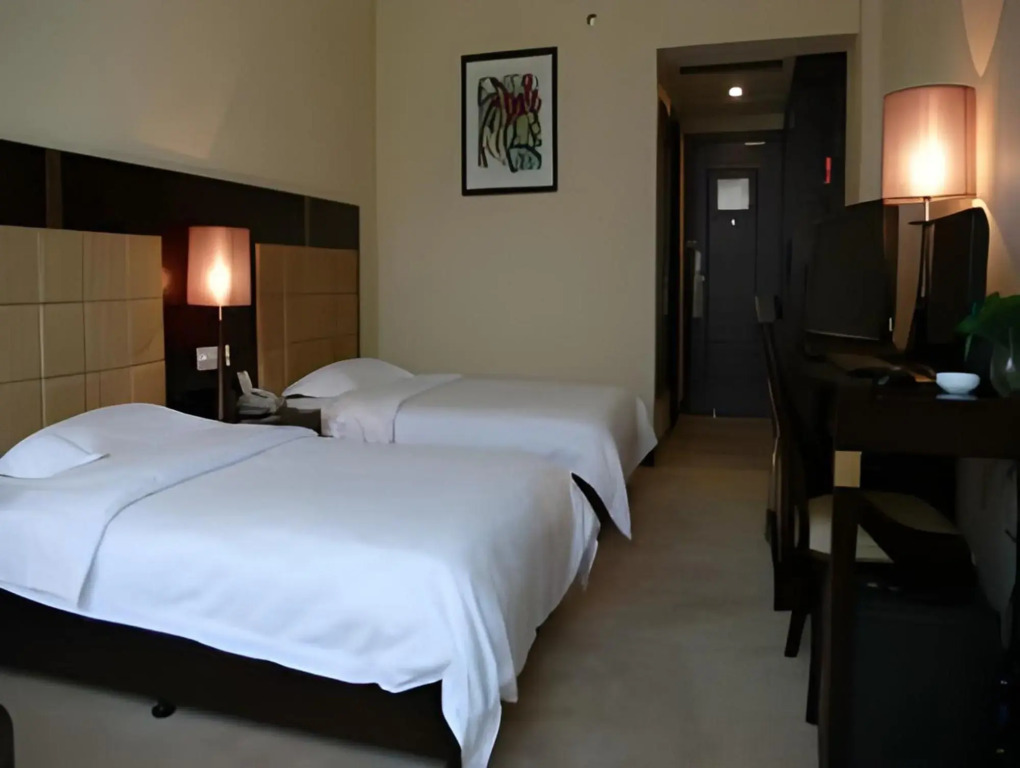 Гуйлинь: Guilin International Hotel