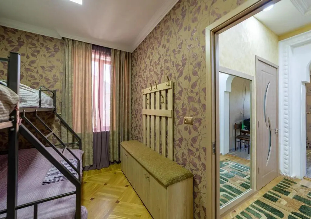 Гори: Tsera Hostel
