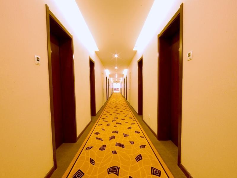 Цзюцюань: Dunhuang Jinye Hotel