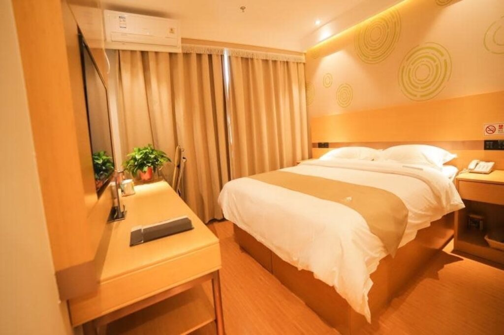 Пекин: GreenTree Inn Beijing Shunyi District Fuqian Xi Street Shimen Metro Station