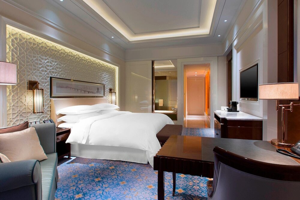 Ухань: Sheraton Grand Wuhan Hankou Hotel