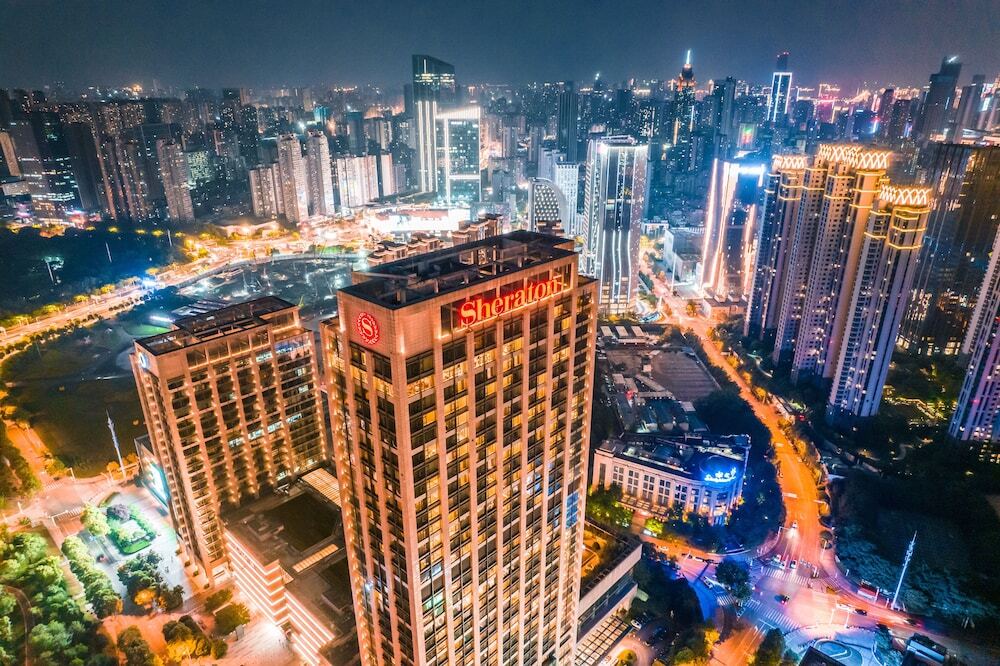 Ухань: Sheraton Grand Wuhan Hankou Hotel