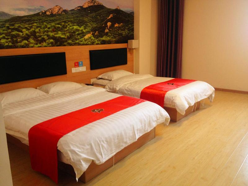 Линьи: Thank Inn Chain Hotel Mengyin Town Nanhuan Road