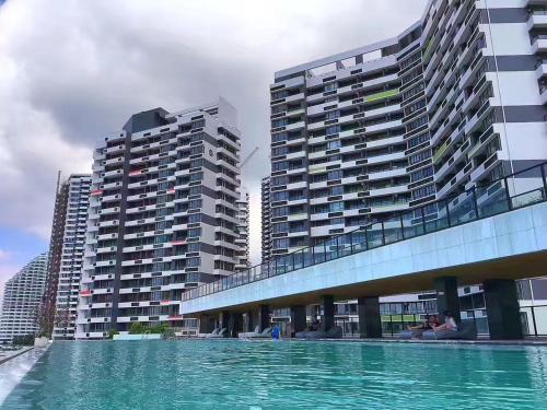 Хойчжоу: Bubble Sea View Apartment